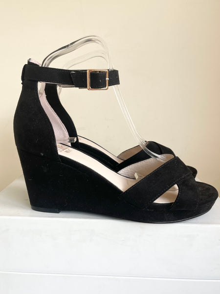 FAITH BLACK SUEDETTE STRAPPY WEDGE HEEL SANDALS SIZE 4/37 WIDE FIT