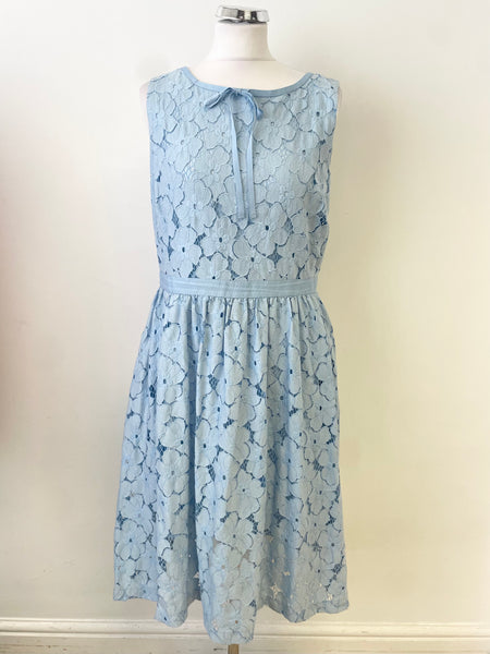 CATH KIDSTON LIGHT BLUE BRODERIE ANGLAISE SLEEVELESS FIT & FLARE DRESS – Whispers Dress Agency