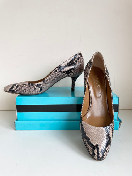 HOBBS BLACK TAUPE SNAKESKIN PRINT COURT SHOES SIZE