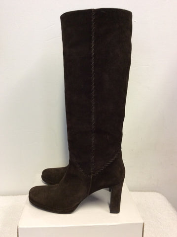 DOLCIS DARK BROWN SUEDE KNEE LENGTH HEELED BOOTS SIZE 6/39