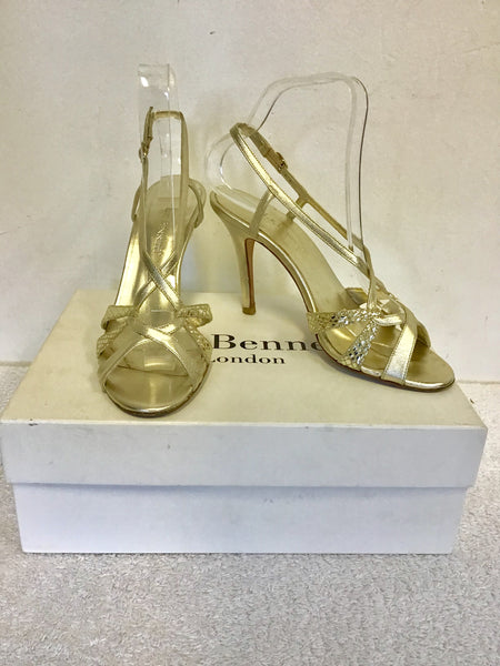Gold sandals 2025 size 4
