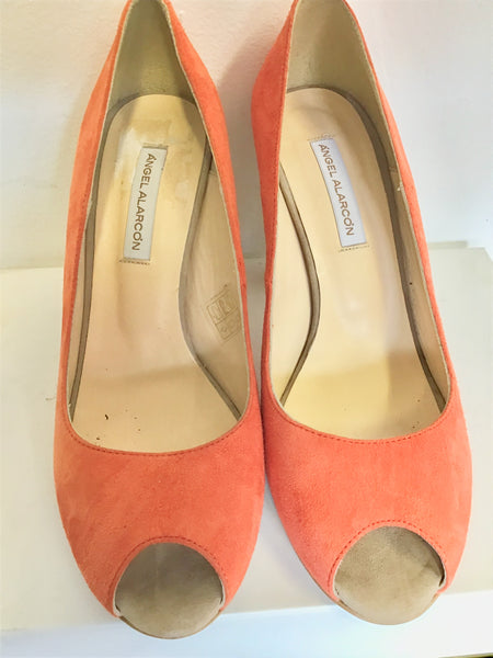 Orange peep 2025 toe heels