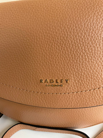 RADLEY LONDON CAMEL LEATHER CROSS BODY OR GOLD CHAIN SHOULDER BAG