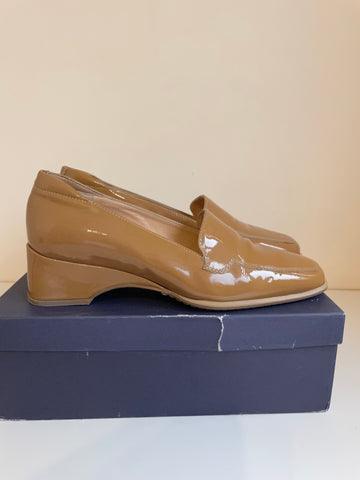 ITALIAN PAOLA CIPRIANI CAMEL PATENT LEATHER SLIP ON HEELED LOAFERS SIZE 4/37