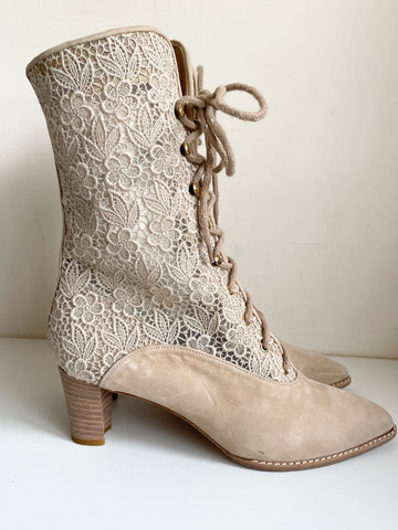 BRAND NEW VINTAGE STUART WEITZMAN MISS KITTY CREAM SUEDE & LACE CALF LENGTH BOOTS SIZE 4/37