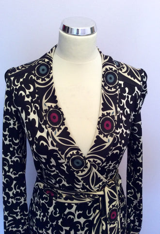 Diane Von Furstenberg Black & Ivory Print Silk Wrap Dress Size 10 - Whispers Dress Agency - Sold - 2