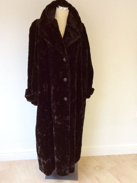 LA MAISON DE LA FAUSSE FOURRURE DARK BROWN FAUX FUR COAT SIZE L - Whispers Dress Agency - Womens Coats & Jackets - 1