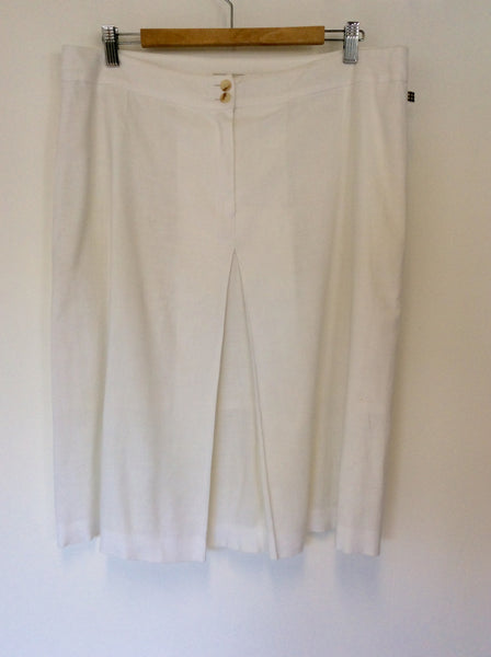 AQUASCUTUM WHITE LINEN BLEND PLEATED FRONT SKIRT SIZE 16 - Whispers Dress Agency - Womens Skirts - 1