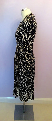 Diane Von Furstenberg Black & Ivory Print Silk Wrap Dress Size 10 - Whispers Dress Agency - Sold - 3