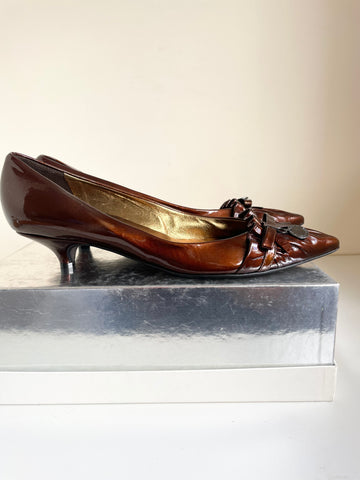 BRAND NEW KENNEL UND SCHMENGER BROWN PATENT LEATHER KITTEN HEELS SIZE 7/40