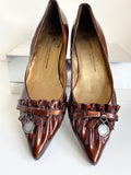BRAND NEW KENNEL UND SCHMENGER BROWN PATENT LEATHER KITTEN HEELS SIZE 7/40