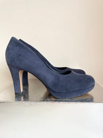 CLARKS NAVY BLUE SUEDE HEEL COURT SHOES SIZE 4/37