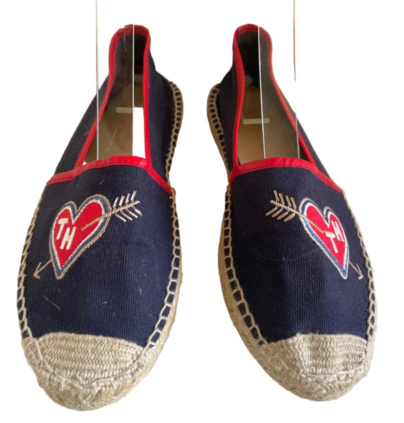 TOMMY HILLFIGER NAVY BLUE CANVAS ESPADRILLE FLATS SIZE 5/38