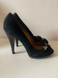 HOBBS BLACK SUEDE PEEPTOE JEWEL TRIM HEELS SIZE 6/39