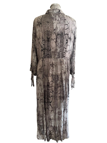 MINT VELVET BEIGE SNAKESKIN PRINT 3/4 SLEEVED FIT & FLARE MIDI DRESS SIZE 16