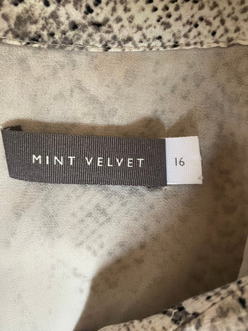 MINT VELVET BEIGE SNAKESKIN PRINT 3/4 SLEEVED FIT & FLARE MIDI DRESS SIZE 16