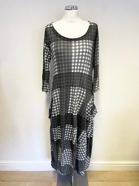 UNBRANDED GREY & WHITE CHECK STRETCH JERSEY 3/4 SLEEVE GATHERED SIDE MIDI DRESS SIZE L