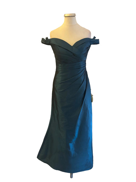 BRAND NEW  SEXYHER TEAL OFF SHOULDER EVENING/PROM DRESS SIZE 8