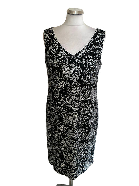PRECIS PETITE BLACK & WHITE FLORAL PRINT PENCIL DRESS SIZE 14