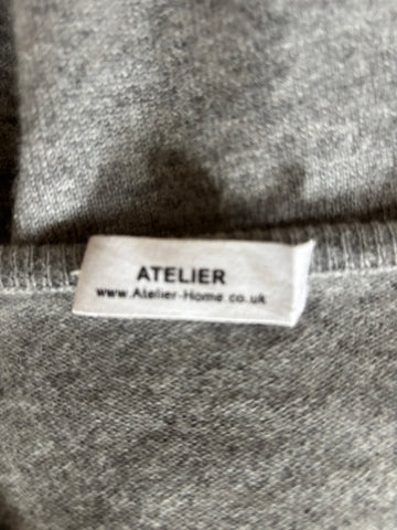 ATELIER WOOL & CASHMERE MIX GREY LONG SLEEVED JUMPER  SIZE L