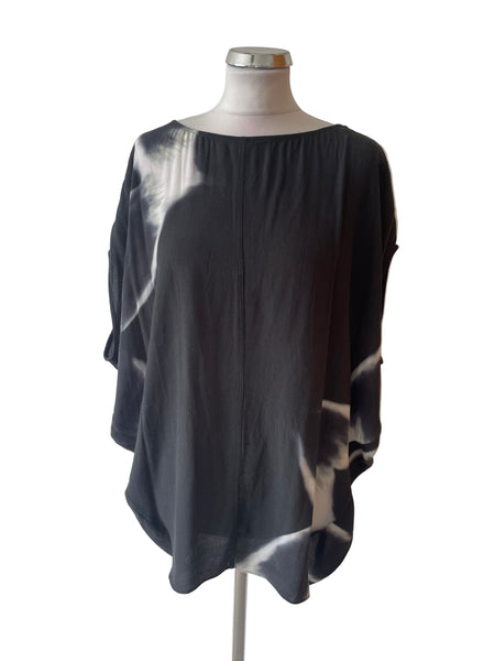 MINT VELVET BLACK & WHITE PRINT RELAXED FIT TOP SIZE 12