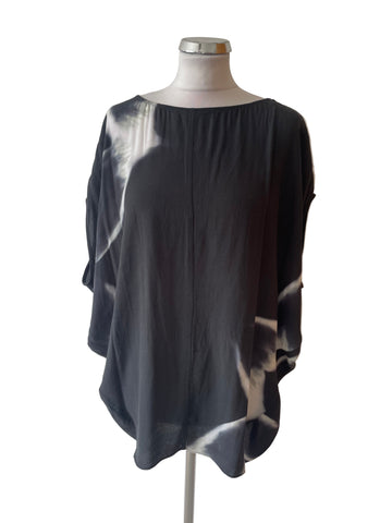 MINT VELVET BLACK & WHITE PRINT RELAXED FIT TOP SIZE 12