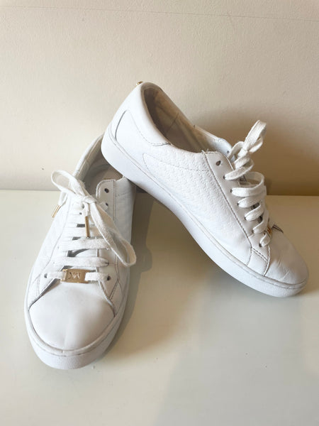MICHAEL KORS WHITE LEATHER LACE UP TRAINERS  SIZE 6/39