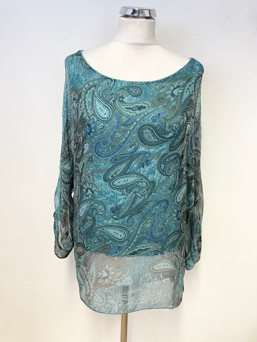 N AND WILLOW TURQUOISE PAISLEY BOAT NECK 3/4 SLEEVED TOP SIZE M