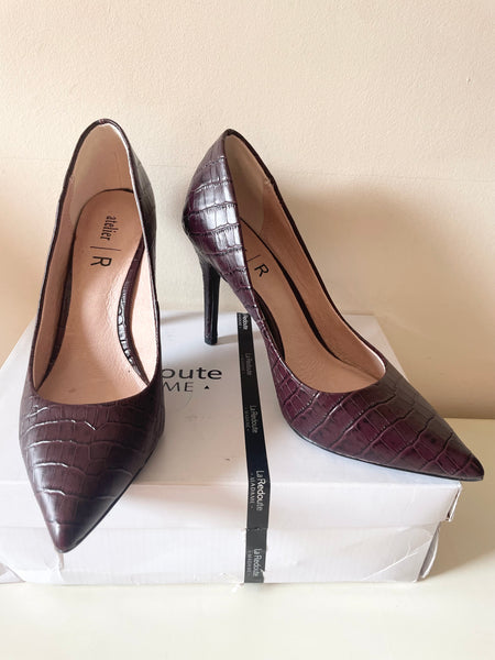 ATELIER BORDEAUX CROC PRINT LEATHER HEELS SIZE 4/37