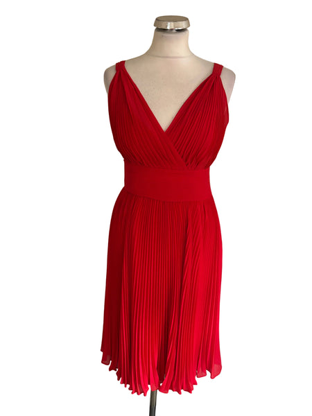 COAST RED SLEEVELESS V NECKLINE KNIFE PLEATED SPECIAL OCCASION DRESS SIZE 10