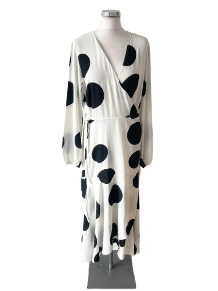 WALLIS WHITE & BLACK SPOT LONG SLEEVE WRAP DRESS  SIZE 18