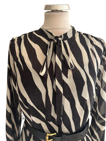 MICHAEL KORS BLACK & GREY LONG SLEEVED BELTED MAXI DRESS SIZE M