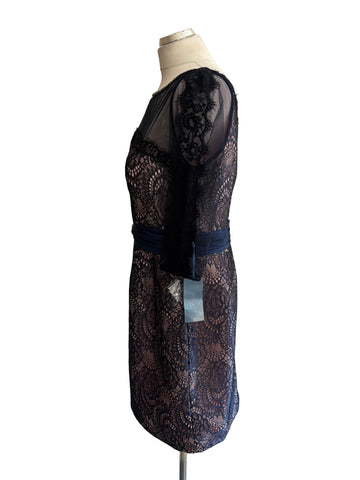 BRAND NEW ZEILA DONNA NAVY LACE OVERLAY PINK LINED SPECIAL OCCASION DRESS SIZE 18
