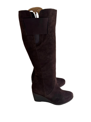 VANILLA MOON DARK BROWN SUEDE KNEE LENGTH WEDGE HEEL BOOTS SIZE 7/40