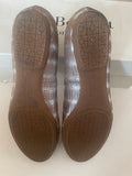 LK BENNETT TAN & SILVER LEATHER FLATS SIZE 5/38