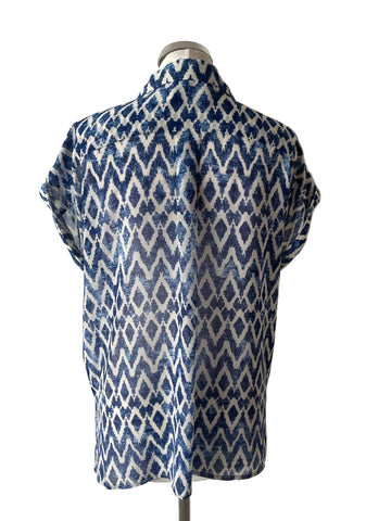 MINT VELVET BLUE & WHITE PRINT SHORT SLEEVE BLOUSE  SIZE M
