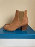 JOHN LEWIS TAN LEATHER HEELED CHELSEA BOOTS  SIZE 4/37