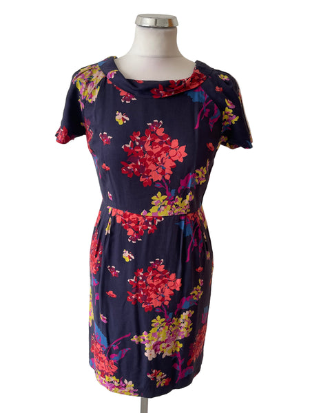 BODEN NAVY FLORAL PRINT SHORT SLEEVE SILK MIX DRESS  SIZE 8 PETITE