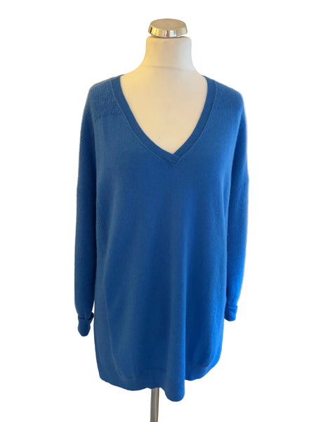 WRAP 100% CASHMERE BRIGHT BLUE V NECK OVERSIZE JUMPER  SIZE 20/22