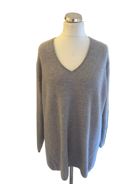 POETRY 100% CASHMERE LIGHT GREY V NECK OVERSIZE JUMPER  SIZE 22