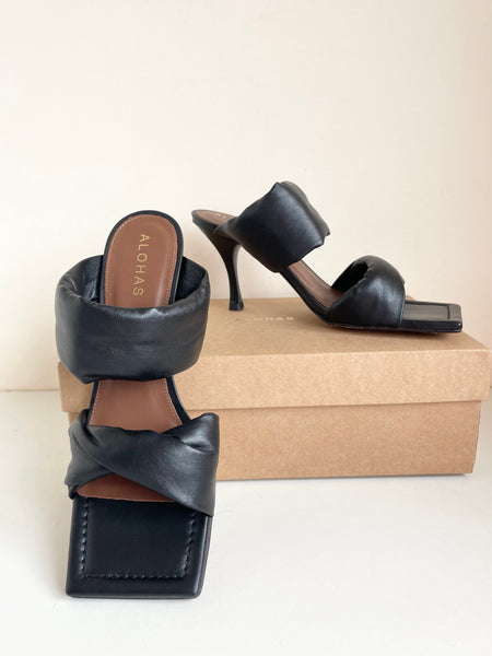 BRAND NEW ALOHAS BLACK LEATHER TWIST STRAP MULE HEEL SANDALS SIZE 5/38