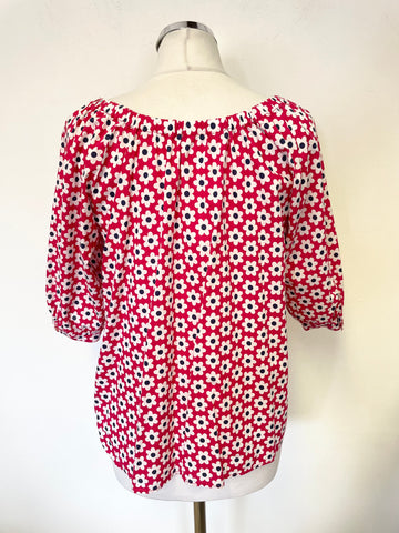LOVE MOSCHINO RED & WHITE FLORAL PRINT SHORT SLEEVED TOP SIZE M