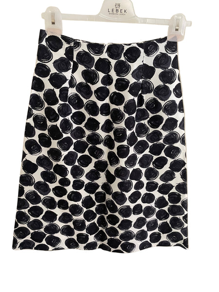 LK BENNETT 100% SILK WHITE,GREY & BLACK PRINT A-LINE SKIRT SIZE 6