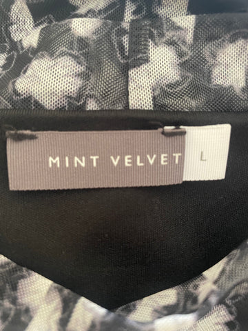 MINT VELVET BLACK & WHITE MESH PRINT LONG SLEEVE MAXI DRESS SIZE L