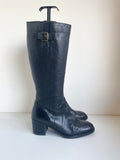 CLARKS BLACK LEATHER HEELED KNEE LENGTH BOOTS SIZE 8/42