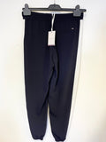BRAND NEW TOMMY HILFIGER DARK BLUE & WHITE COLOUR BLOCK TWILL BOMBER JACKET & JOGGER PANTS SET SIZE 6/8