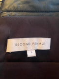 SECOND FEMALE BLACK LEATHER SHORT SKIRT SIZE L