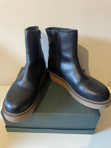 BRAND NEW JOHN LEWIS KIN BLACK LEATHER RUBBER PLATFORM ANKLE BOOTS SIZE 5/38
