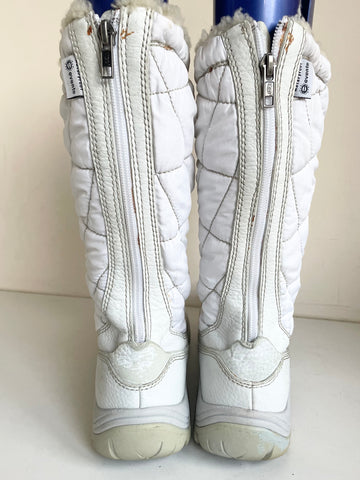 UGG WINTER WHITE LEATHER AND QUILED PADDED SHEEPSKIN LINED CALF LENGTH SNOW BOOTS  SIZE 7.5/40