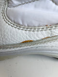 UGG WINTER WHITE LEATHER AND QUILED PADDED SHEEPSKIN LINED CALF LENGTH SNOW BOOTS  SIZE 7.5/40